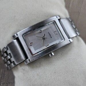 Lorus | Accessories | Vintage Lorus Women Wristwatch Silver Tone Japan ...